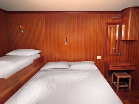 Liveboard Adventure 2