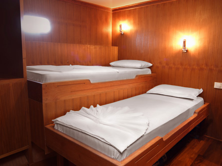 Liveboard Adventure 2